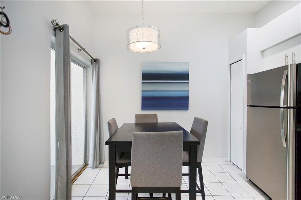 1018 Mainsail Dr 421, Naples, FL 34114-20