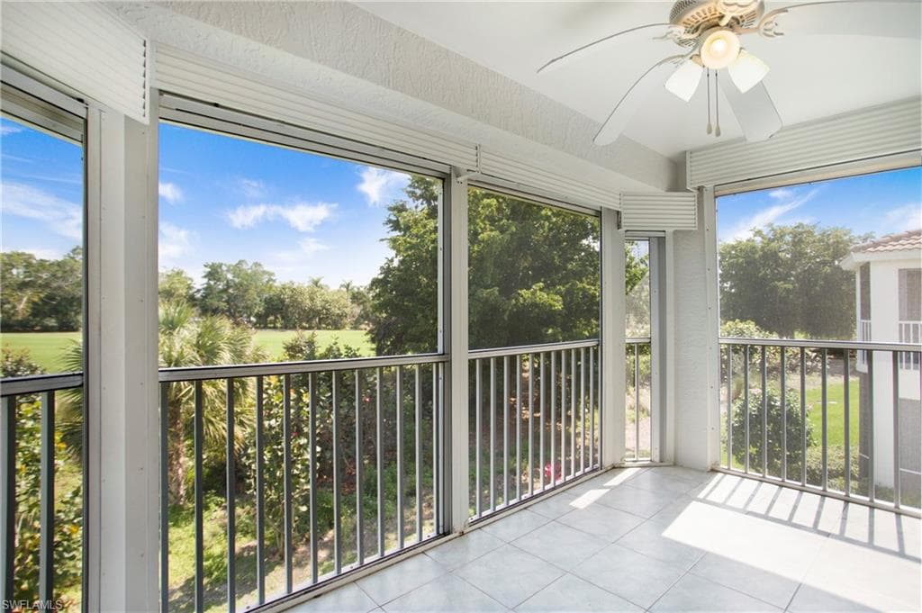 1018 Mainsail Dr 421, Naples, FL 34114-27
