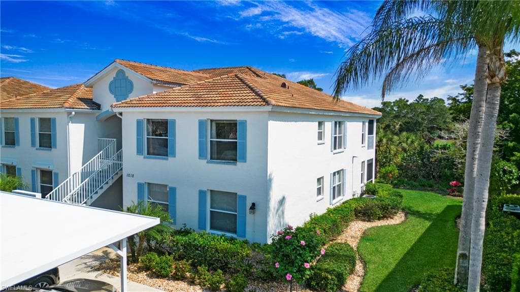 1018 Mainsail Dr 421, Naples, FL 34114-4