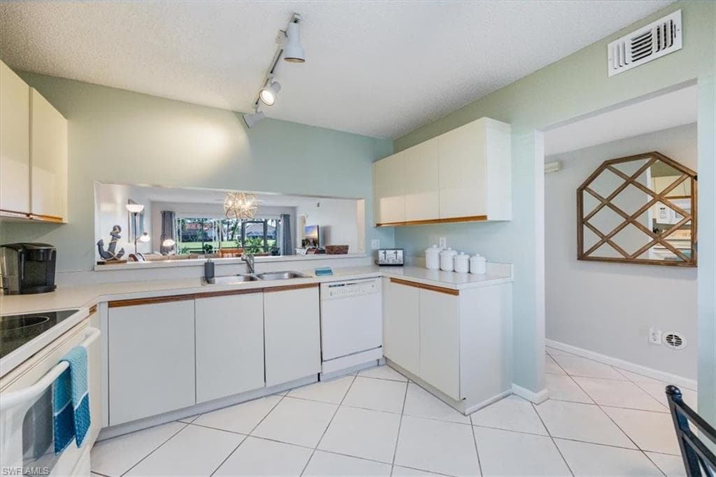 4524 Andover Way I106, Naples, FL 34112-11