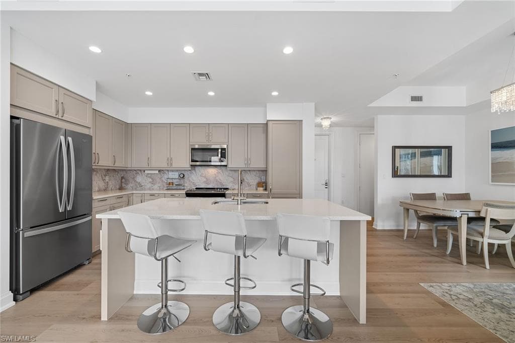 1111 Central Ave 207, Naples, FL 34102-14