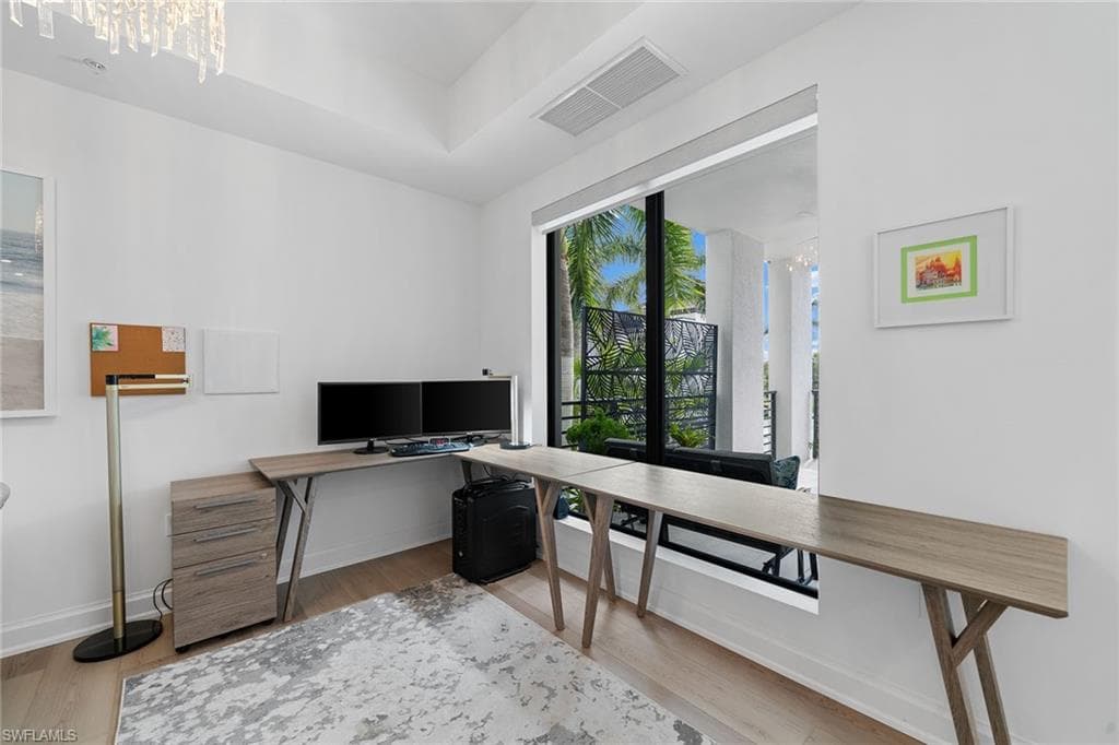 1111 Central Ave 207, Naples, FL 34102-23