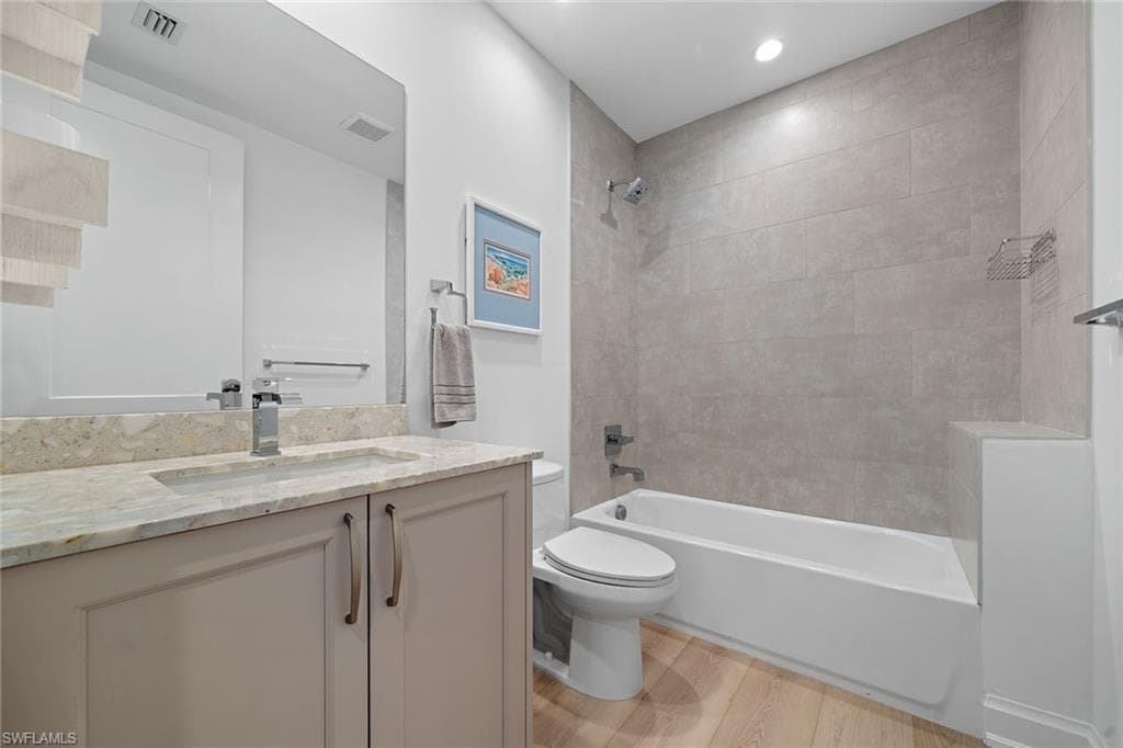 1111 Central Ave 207, Naples, FL 34102-33