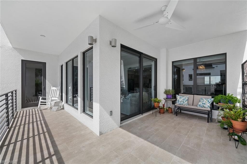 1111 Central Ave 207, Naples, FL 34102-34