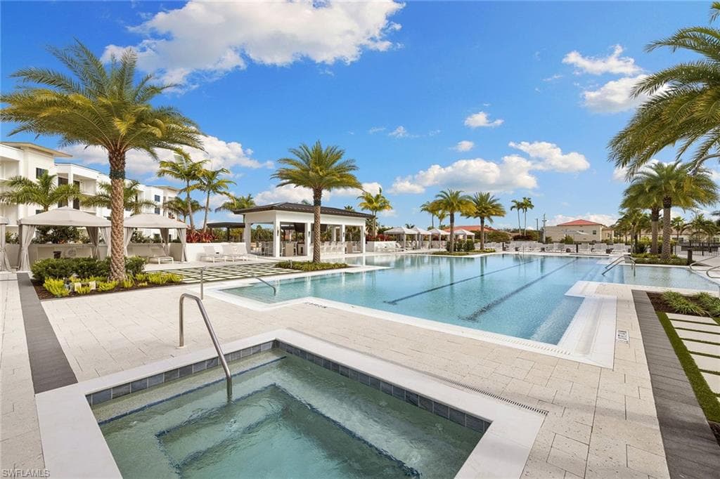 1111 Central Ave 207, Naples, FL 34102-43