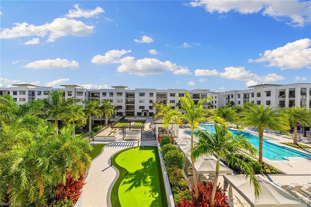 1111 Central Ave 207, Naples, FL 34102-48