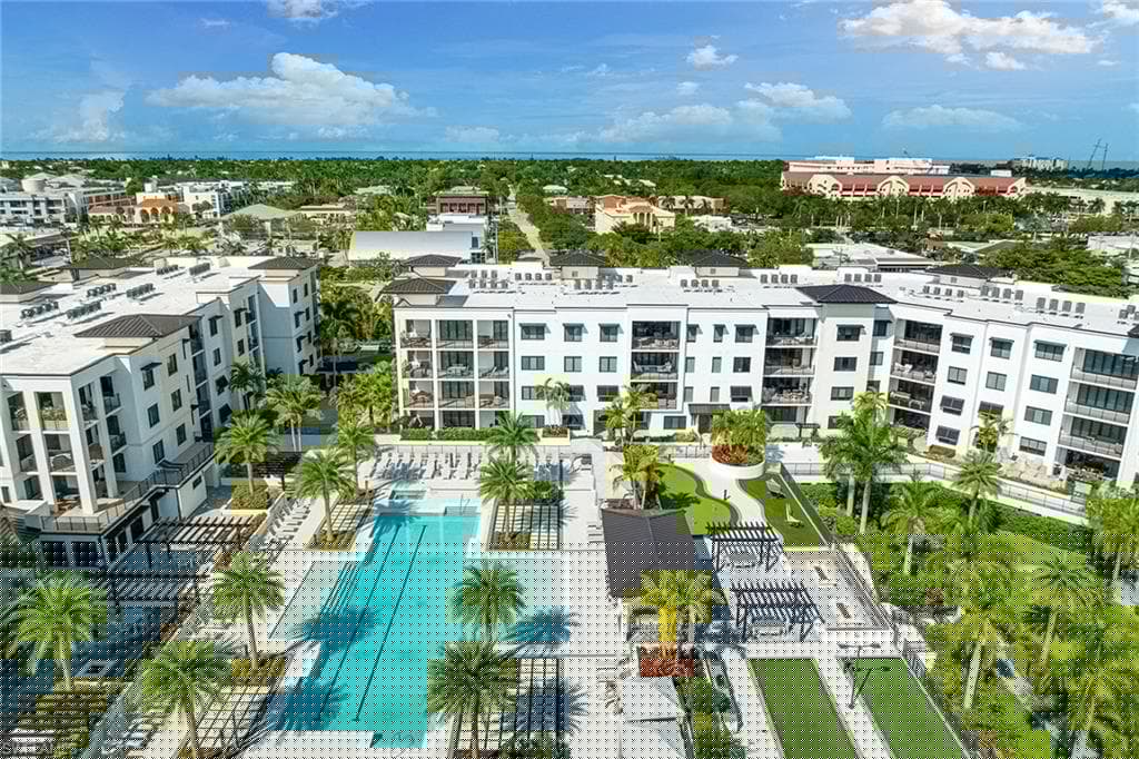1111 Central Ave 207, Naples, FL 34102-50