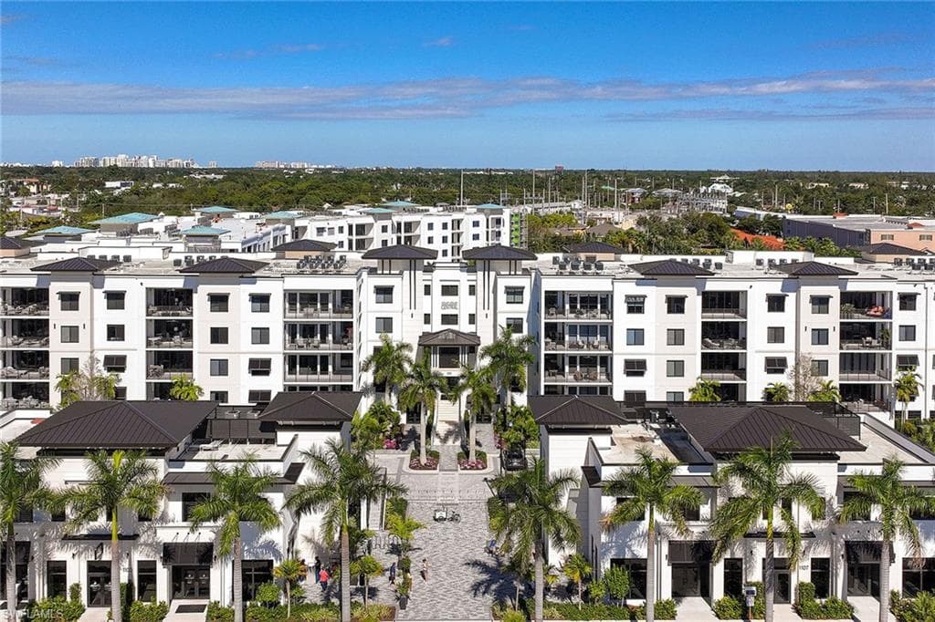 1111 Central Ave 207, Naples, FL 34102-51