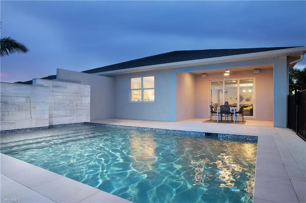 8885 Oceana Way, Naples, FL 34114-19