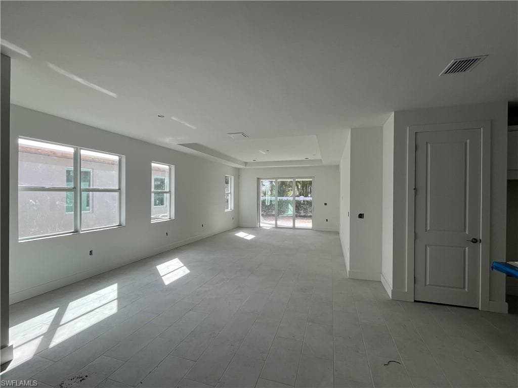 8885 Oceana Way, Naples, FL 34114-3