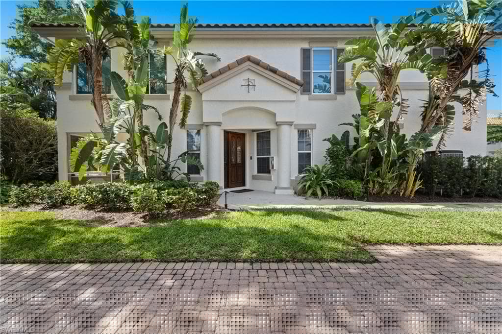 193 Colonade Cir 1506, Naples, FL 34103-1