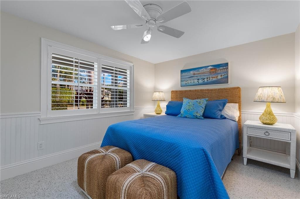720 11th Ave S, Naples, FL 34102-20