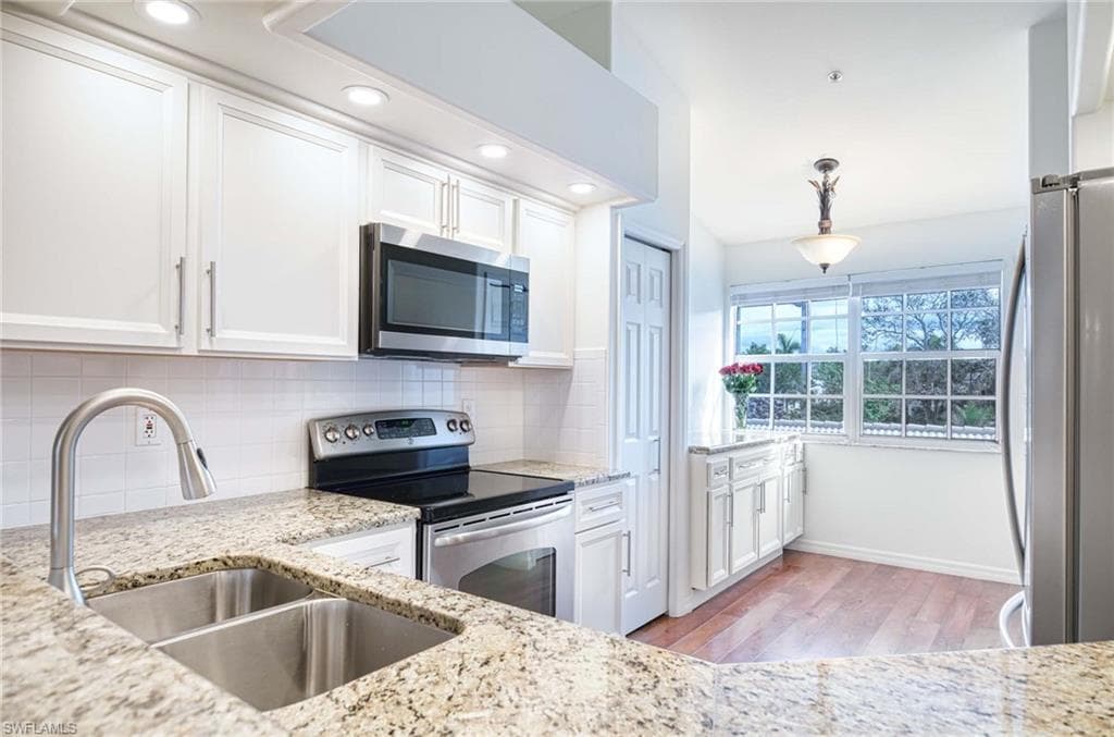 28068 Cavendish Ct 2308, Bonita Springs, FL 34135-10