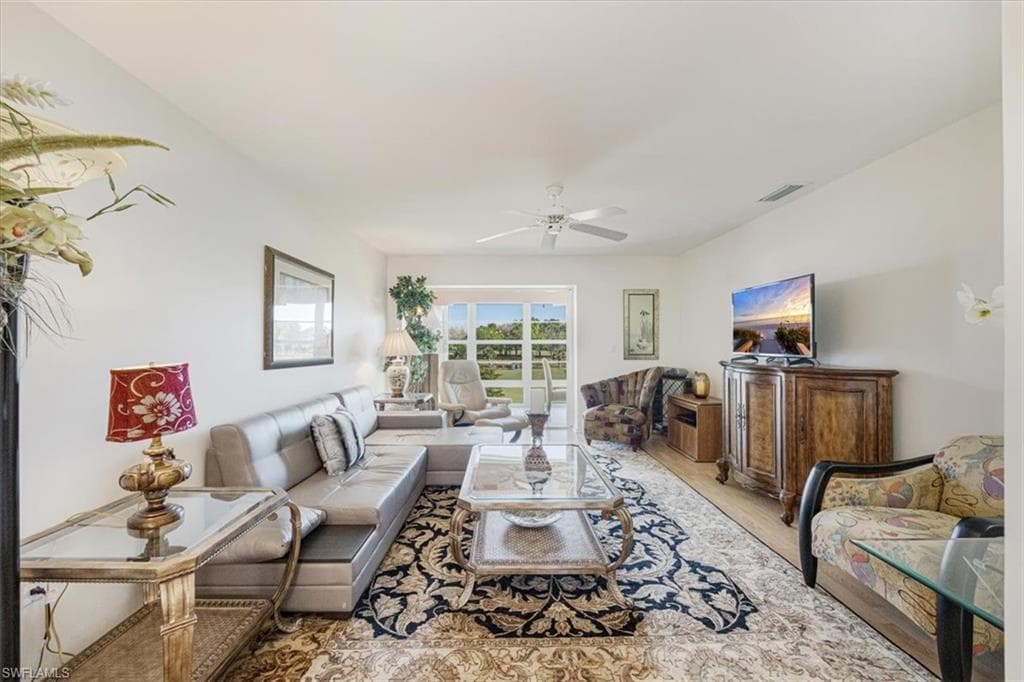 315 Saint Andrews Blvd D37, Naples, FL 34113-3