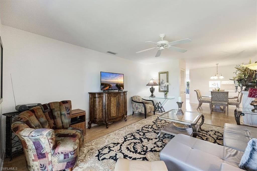 315 Saint Andrews Blvd D37, Naples, FL 34113-5
