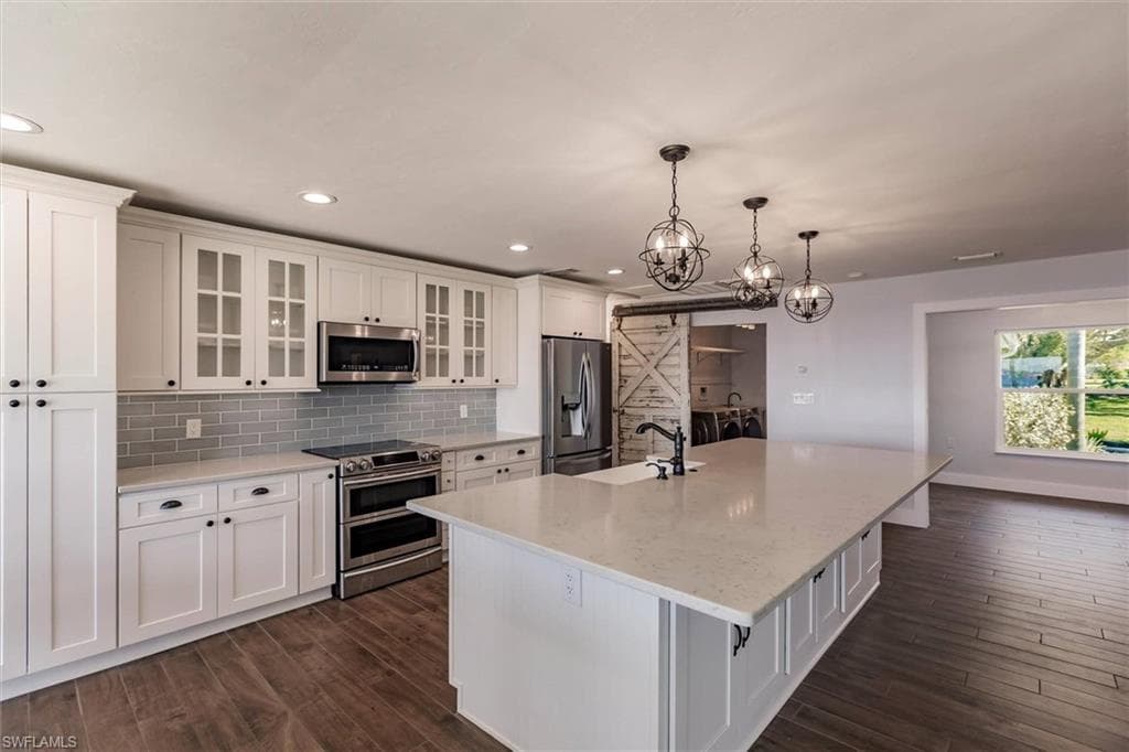 138 Riverview Rd, Fort Myers, FL 33905-14