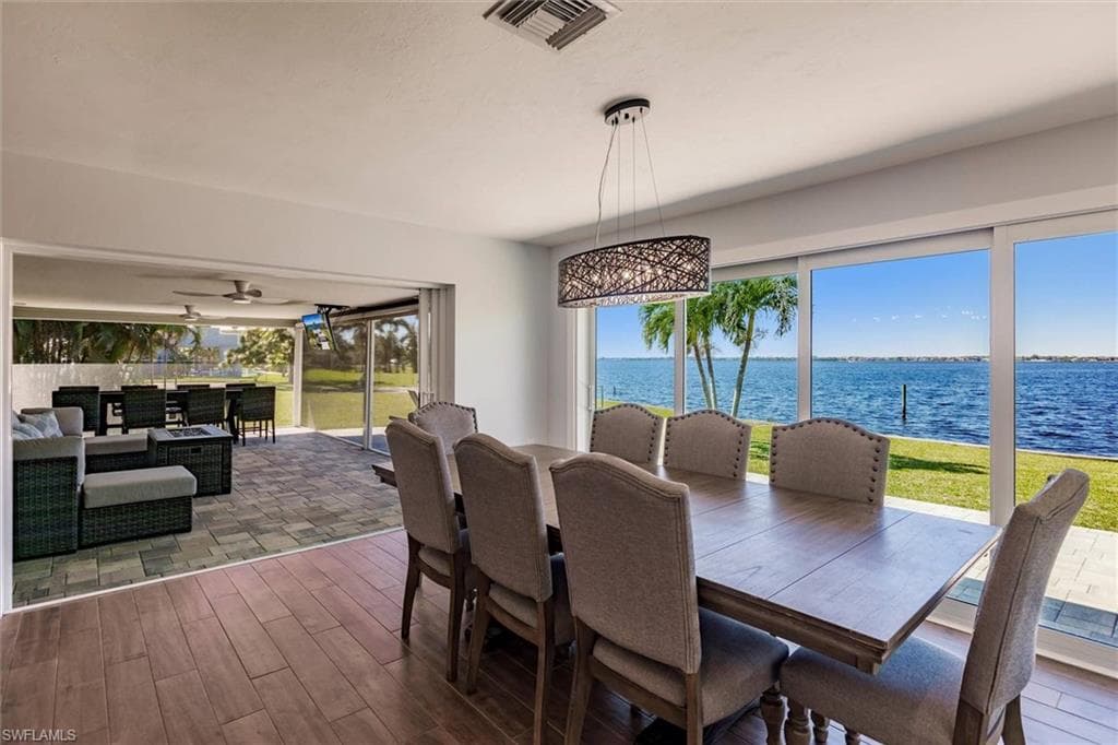 138 Riverview Rd, Fort Myers, FL 33905-19