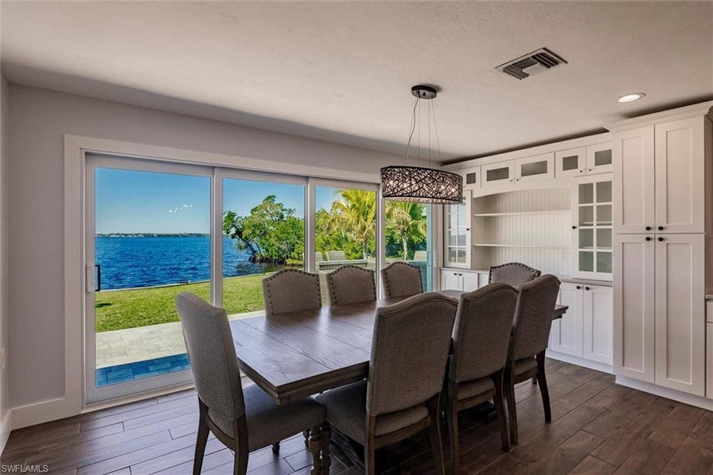 138 Riverview Rd, Fort Myers, FL 33905-20
