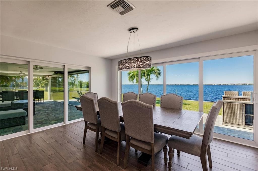 138 Riverview Rd, Fort Myers, FL 33905-21
