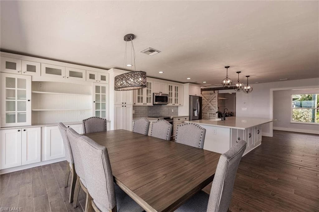 138 Riverview Rd, Fort Myers, FL 33905-22