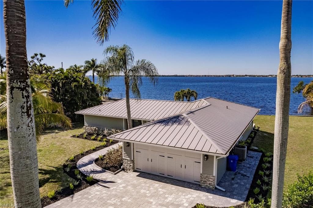 138 Riverview Rd, Fort Myers, FL 33905-45
