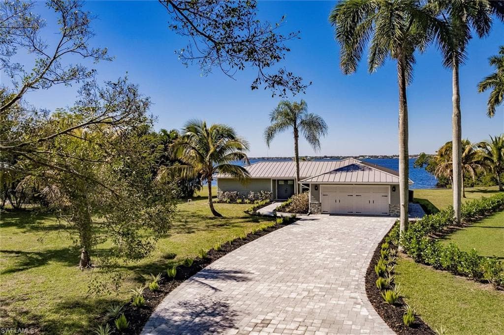 138 Riverview Rd, Fort Myers, FL 33905-46