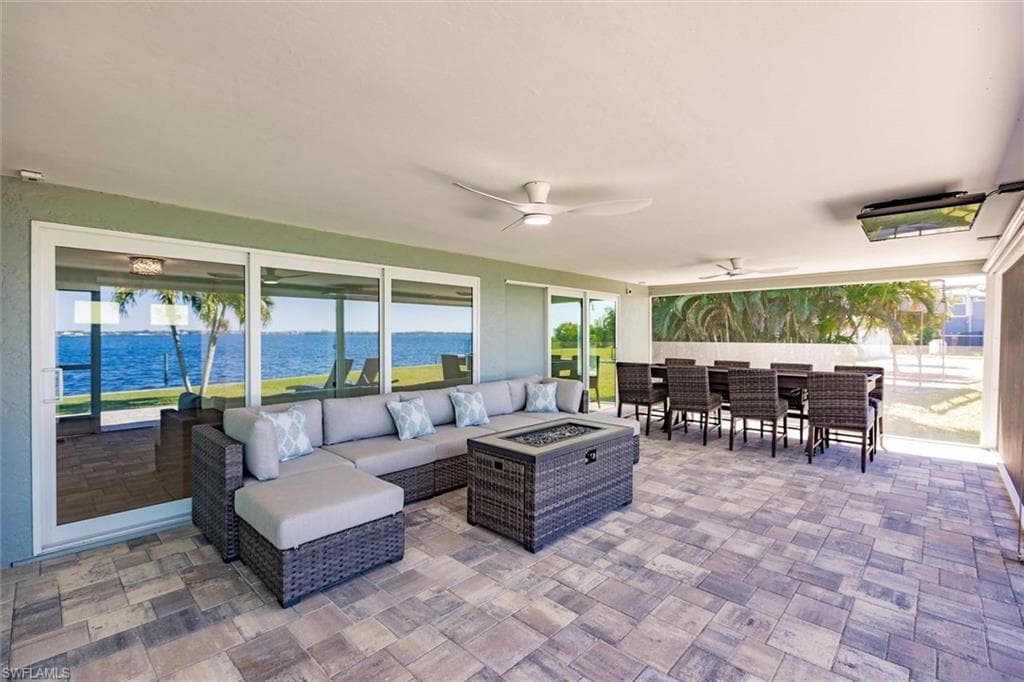 138 Riverview Rd, Fort Myers, FL 33905-7
