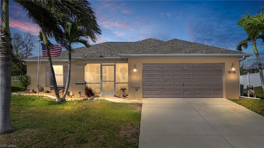 2602 2nd Ave, Cape Coral, FL 33909-1