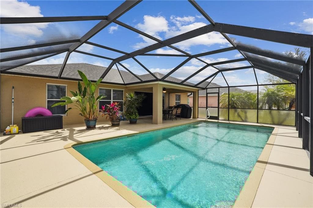 2602 2nd Ave, Cape Coral, FL 33909-38