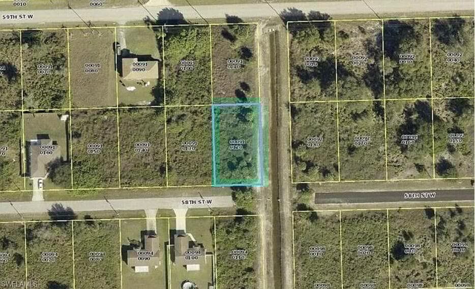 2600 58th St W, Lehigh Acres, FL 33971-1