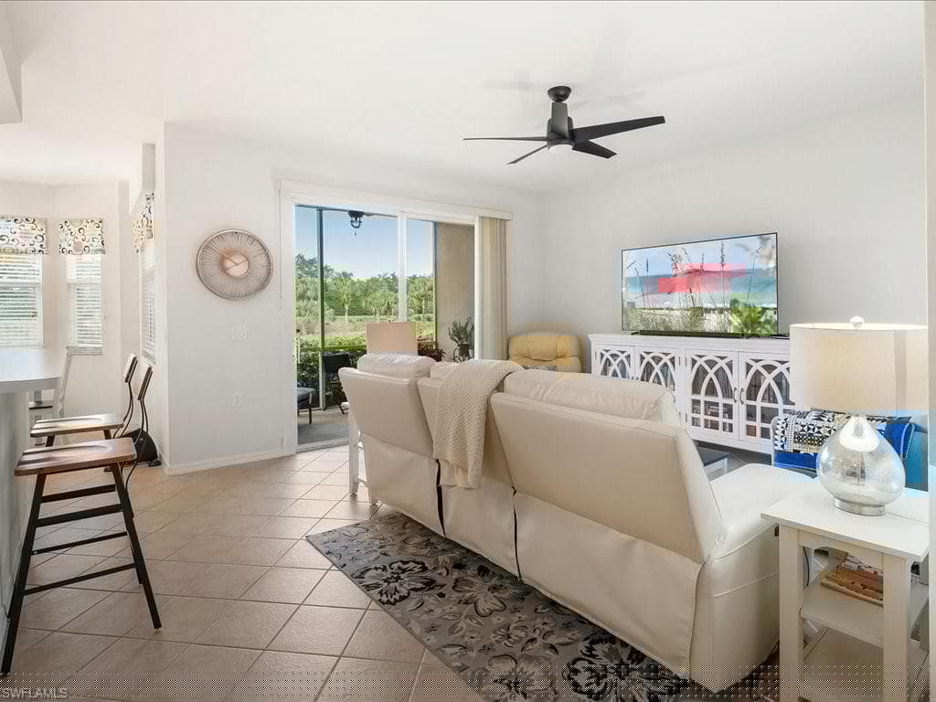 2815 Cypress Trace Cir 103, Naples, FL 34119-11