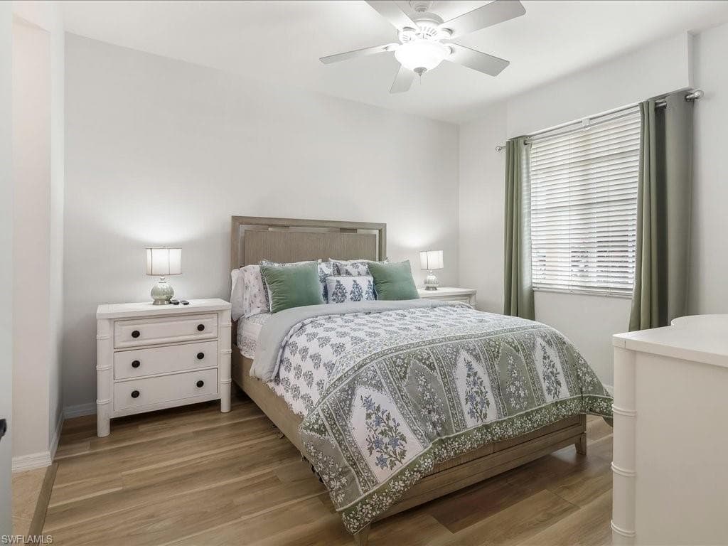 2815 Cypress Trace Cir 103, Naples, FL 34119-13