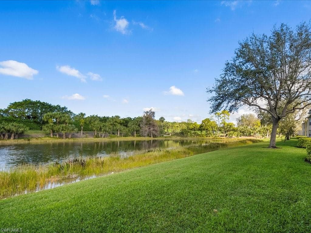 2815 Cypress Trace Cir 103, Naples, FL 34119-22