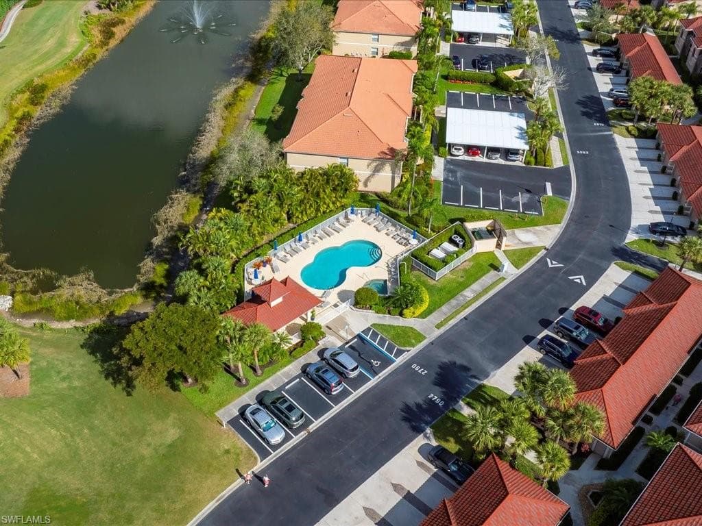 2815 Cypress Trace Cir 103, Naples, FL 34119-26