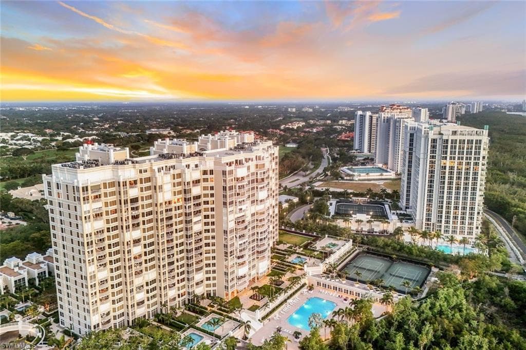 7117 Pelican Bay Blvd 1607, Naples, FL 34108-36