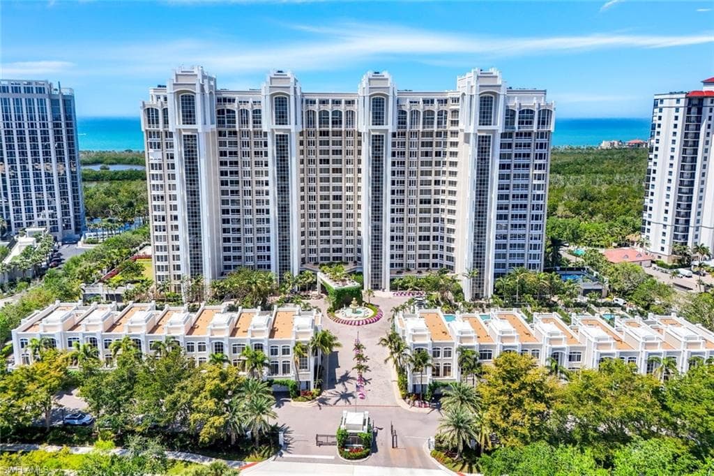 7117 Pelican Bay Blvd 1607, Naples, FL 34108-39