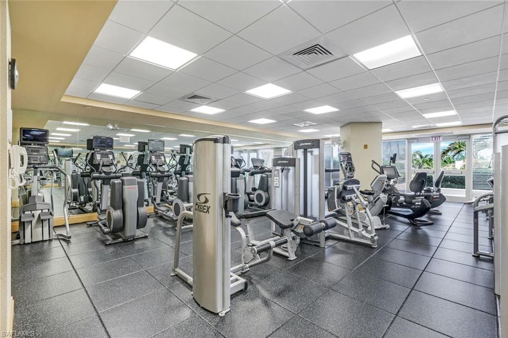 7117 Pelican Bay Blvd 1607, Naples, FL 34108-46