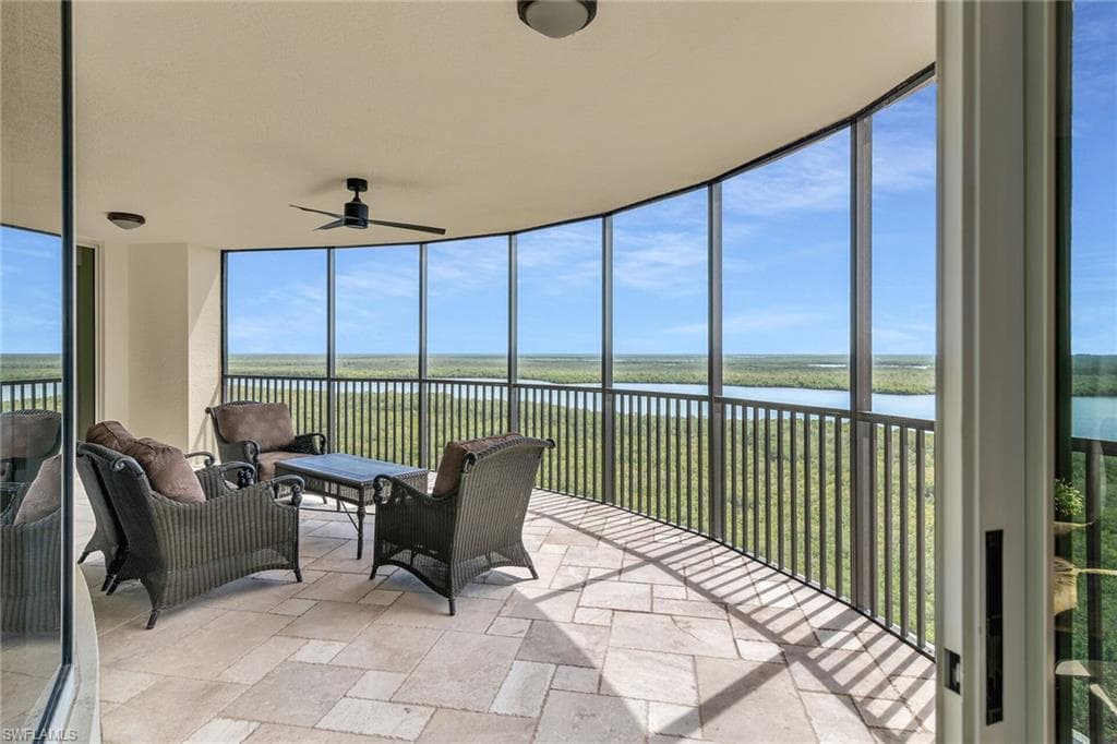1050 Borghese Ln 1004, Naples, FL 34114-8