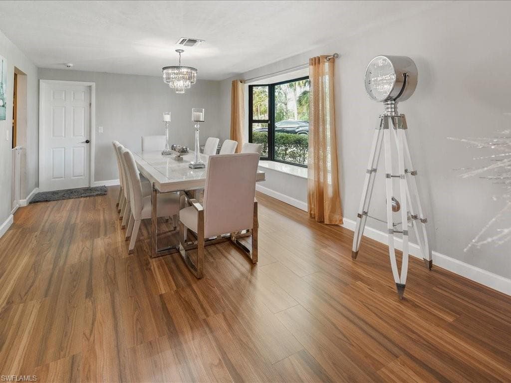 2550 16th Ave NE, Naples, FL 34120-9