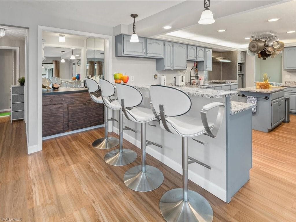 2550 16th Ave NE, Naples, FL 34120-12
