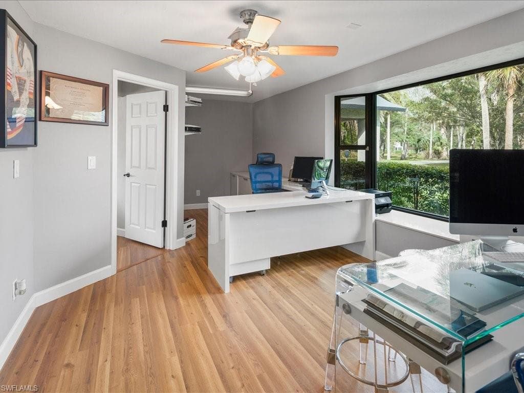 2550 16th Ave NE, Naples, FL 34120-23
