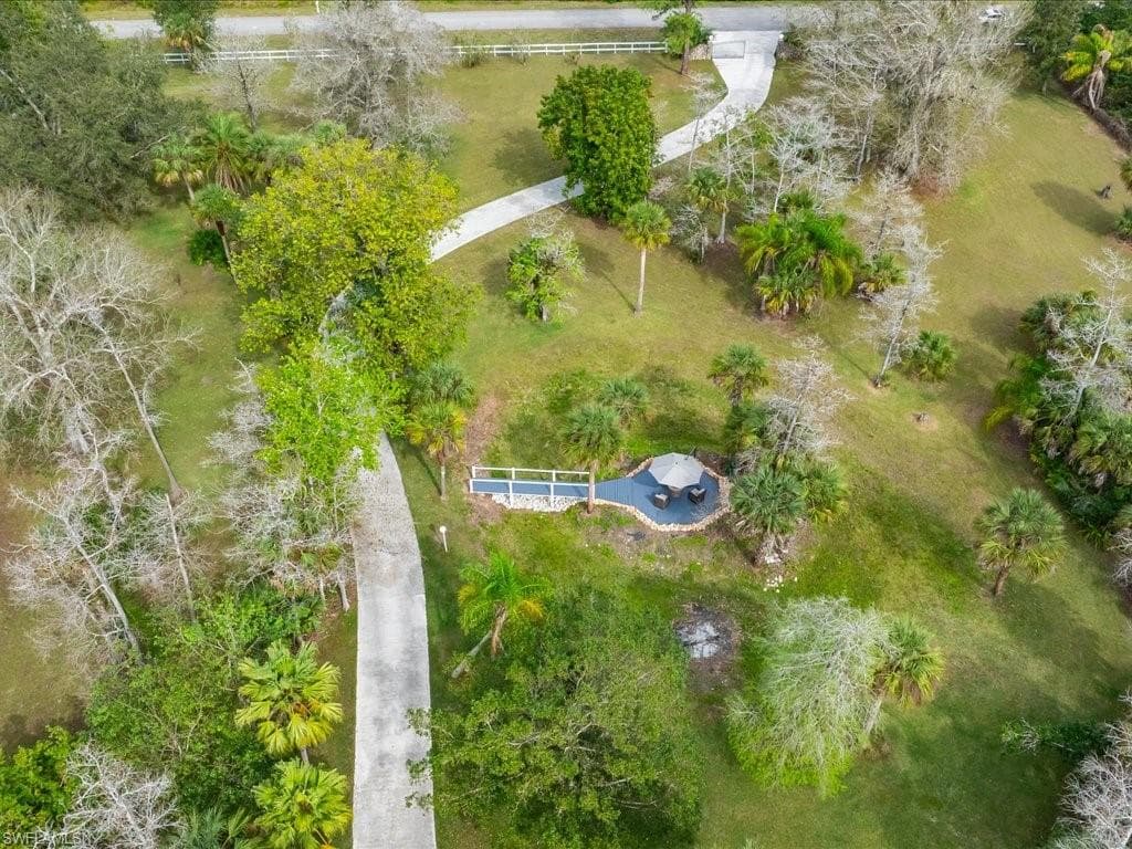 2550 16th Ave NE, Naples, FL 34120-46