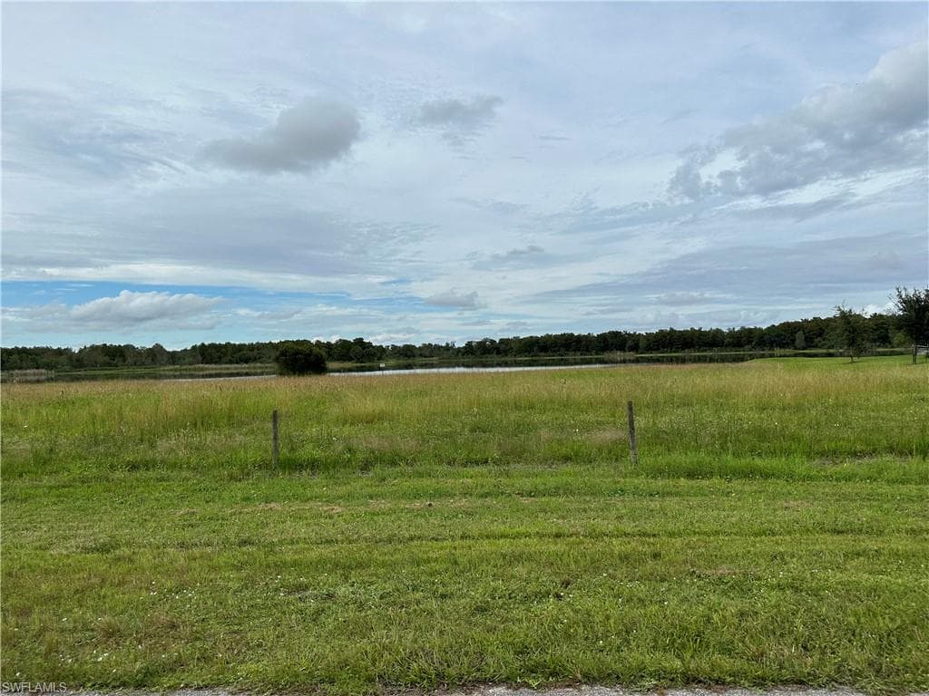515 Shady Hollow Blvd W, Naples, FL 34120-9