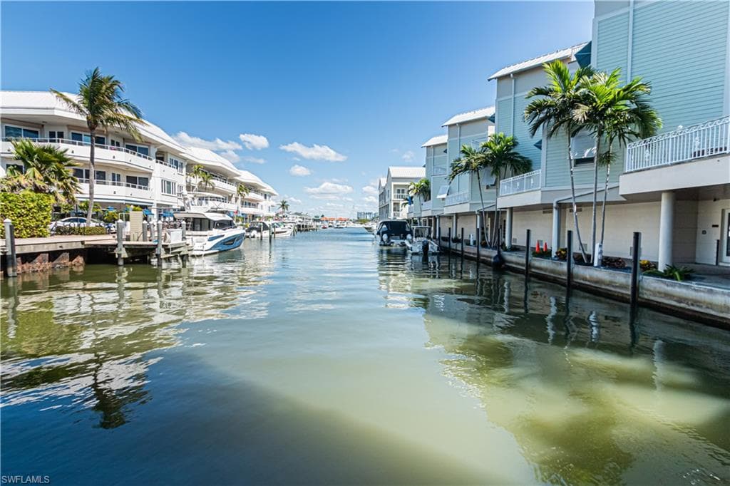 1001 10th Ave S F2, Naples, FL 34102-18