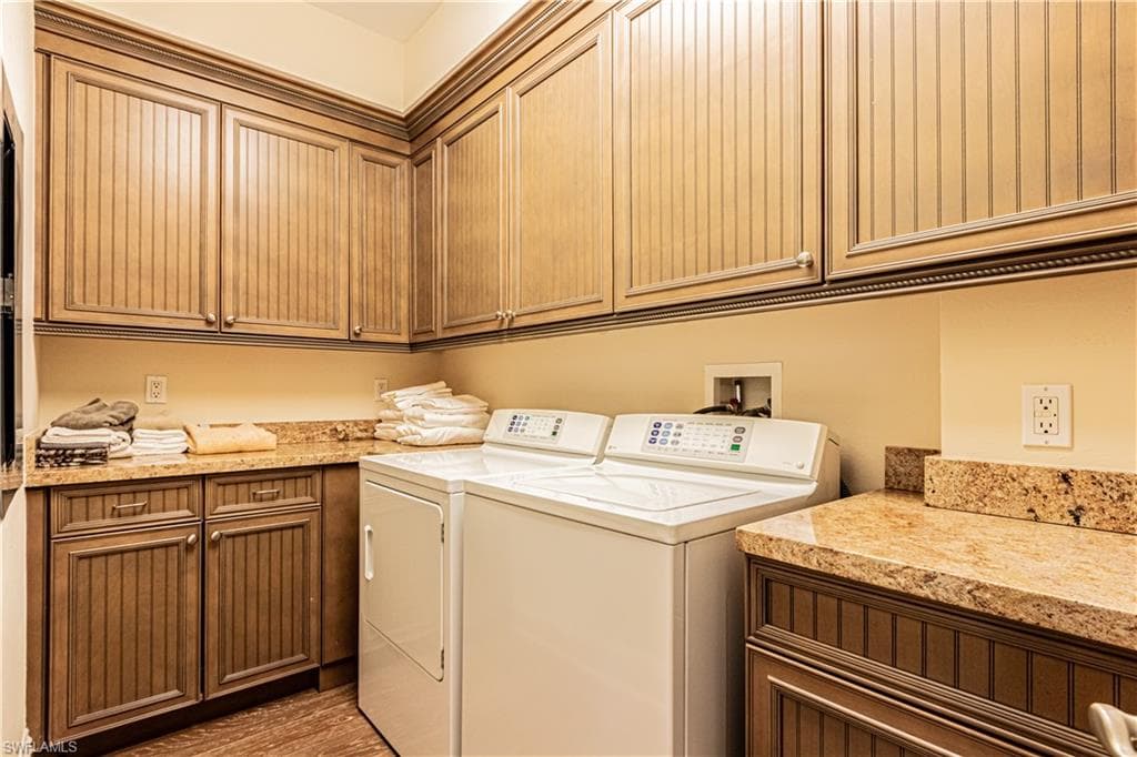 1001 10th Ave S F2, Naples, FL 34102-24