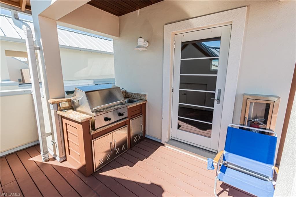 1001 10th Ave S F2, Naples, FL 34102-36