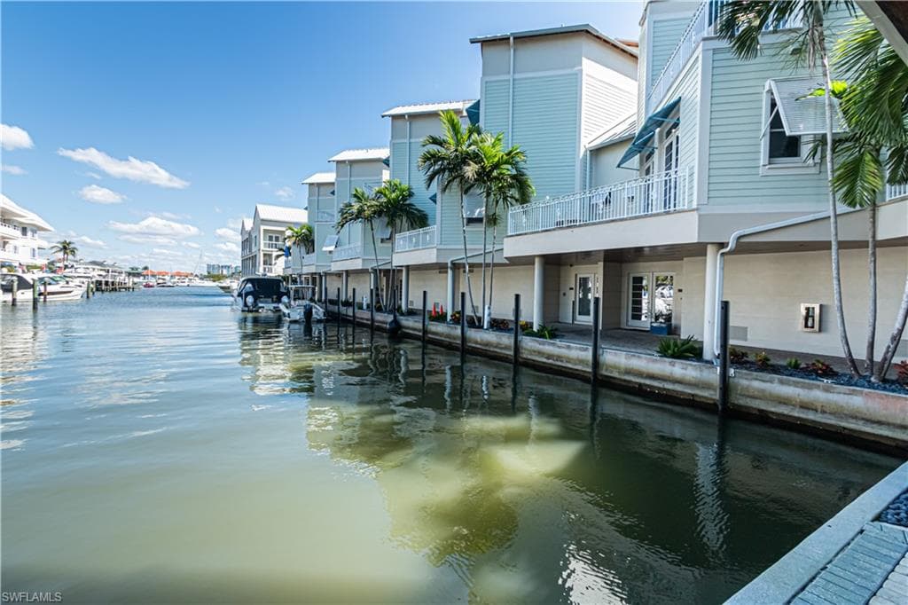 1001 10th Ave S F2, Naples, FL 34102-41