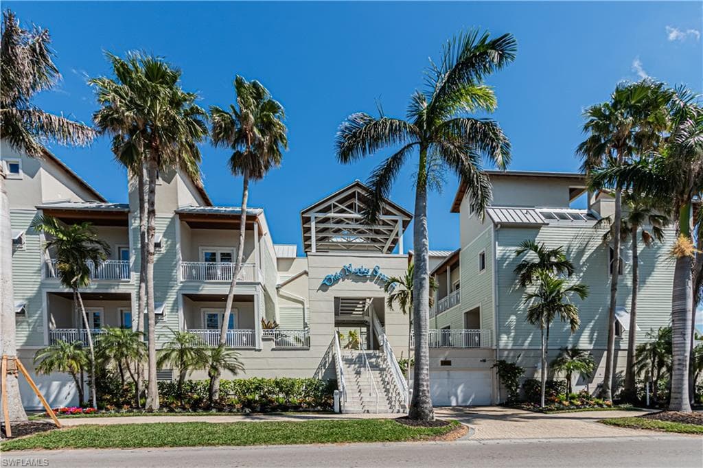 1001 10th Ave S F2, Naples, FL 34102-50