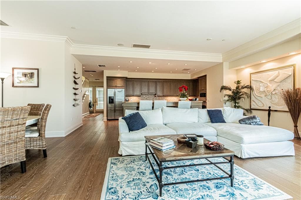 1001 10th Ave S F2, Naples, FL 34102-5