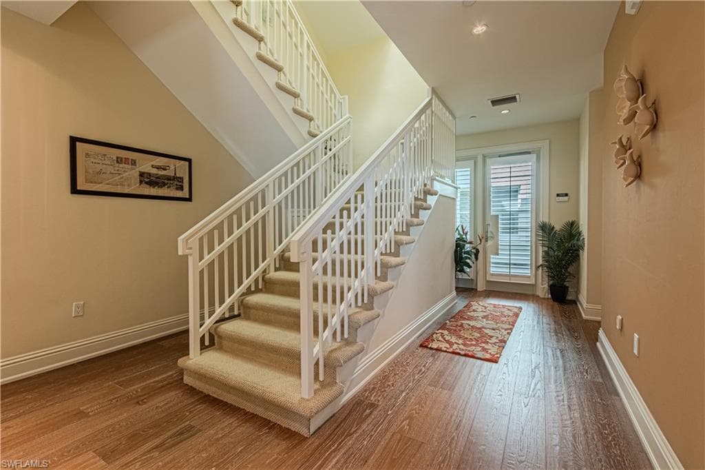 1001 10th Ave S F2, Naples, FL 34102-7